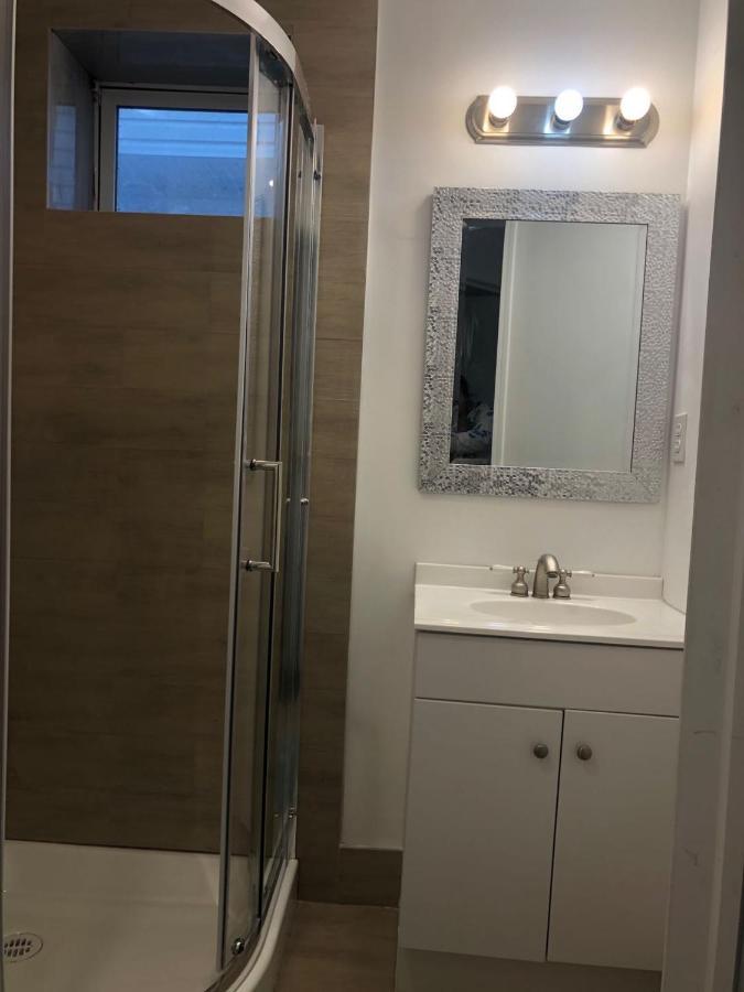 Hidden Valley Basement Suit H YYC Екстериор снимка