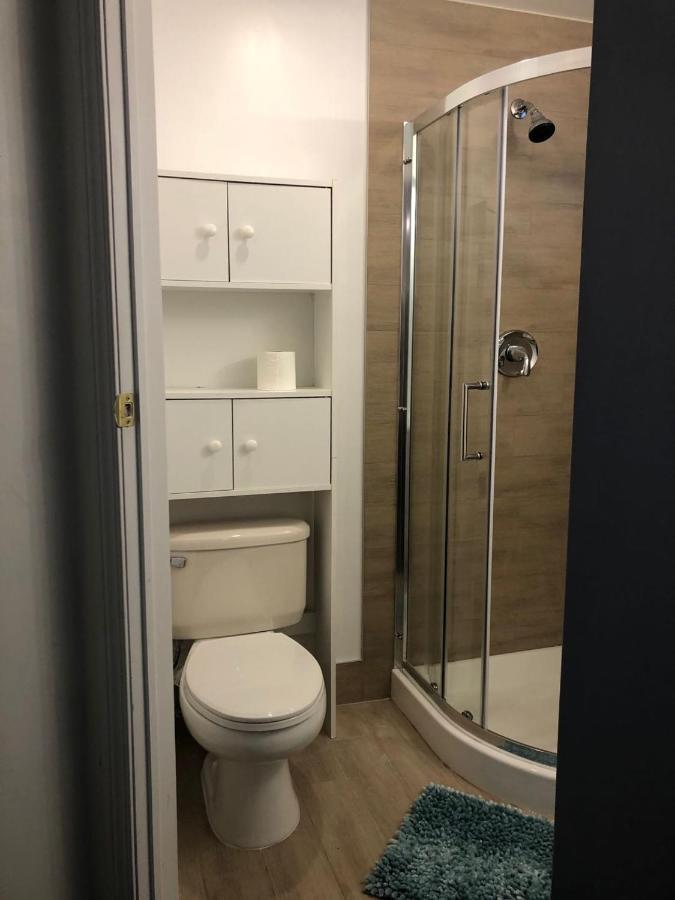 Hidden Valley Basement Suit H YYC Екстериор снимка