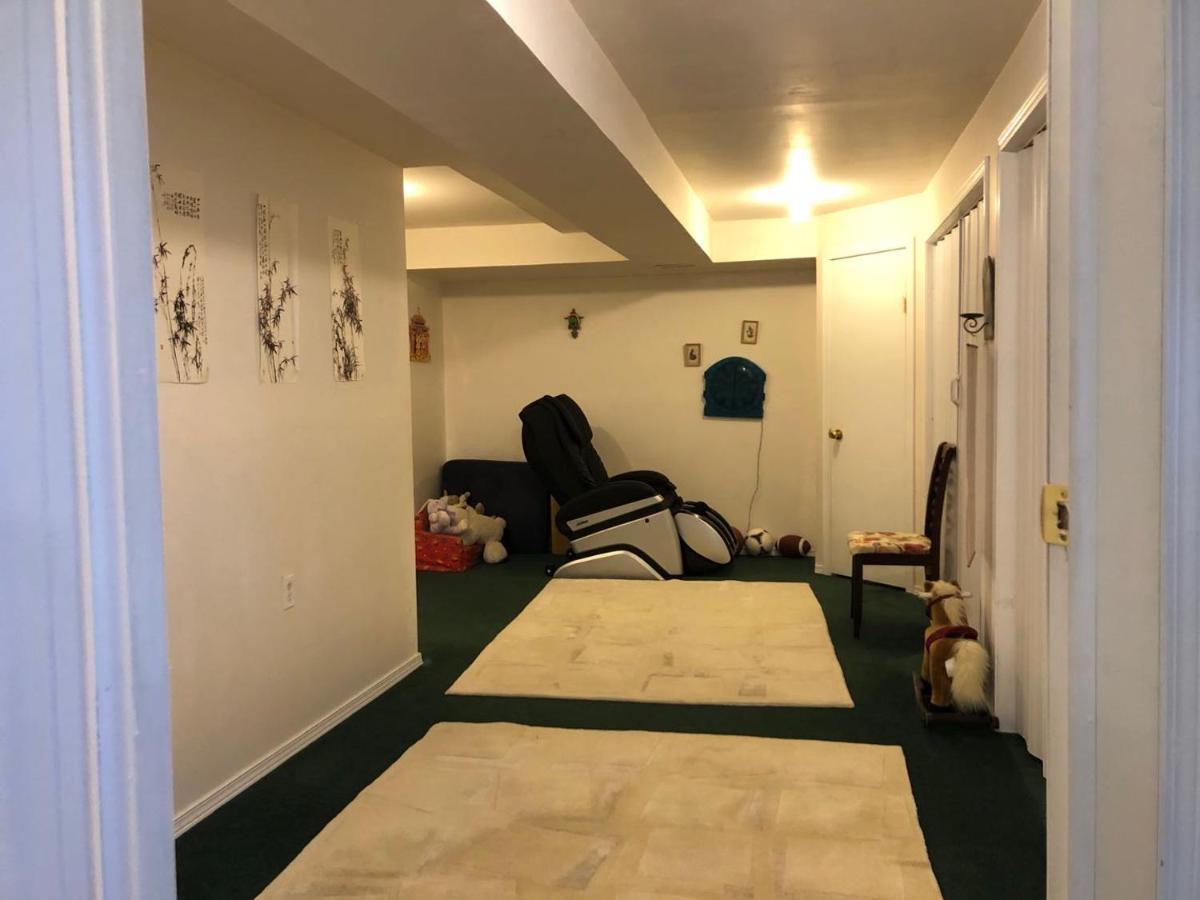 Hidden Valley Basement Suit H YYC Екстериор снимка