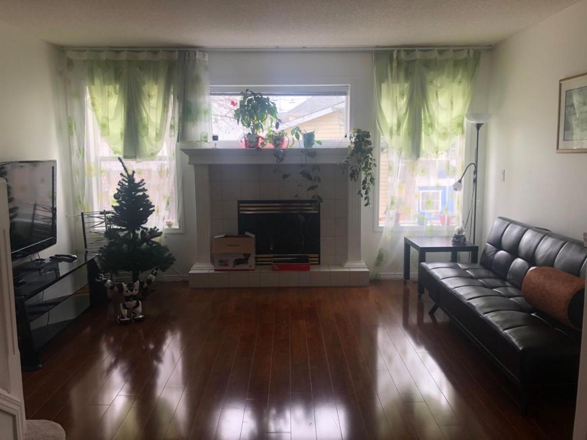 Hidden Valley Basement Suit H YYC Екстериор снимка